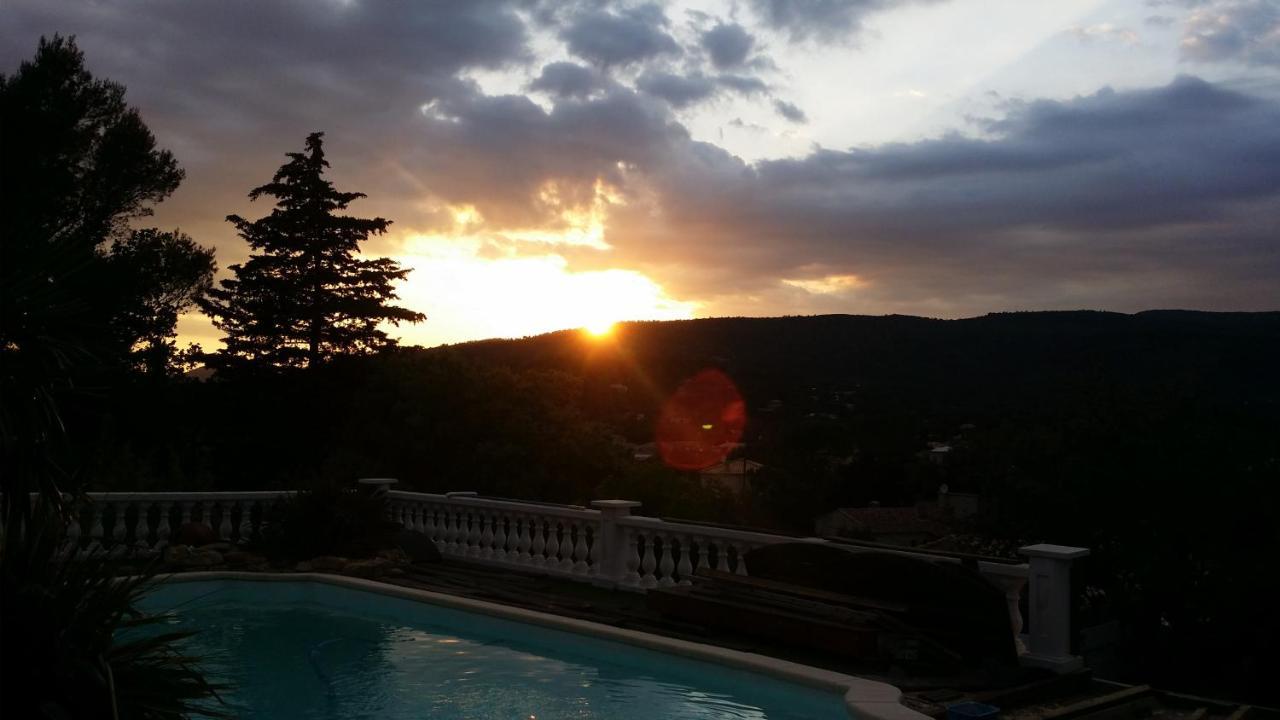 Appartement Vue Montagne Garéoult Zewnętrze zdjęcie