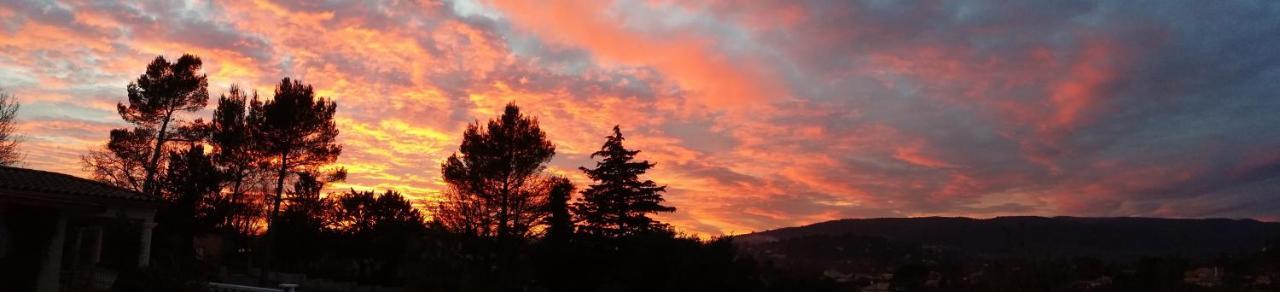 Appartement Vue Montagne Garéoult Zewnętrze zdjęcie