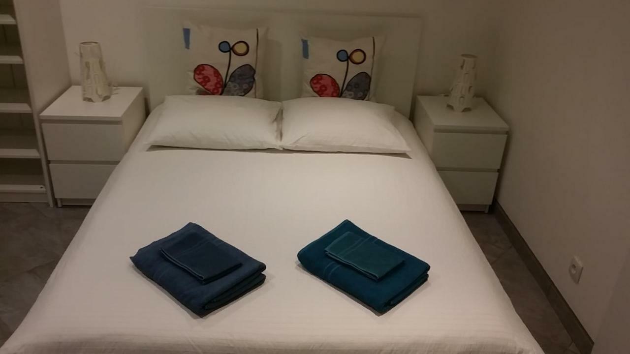 Appartement Vue Montagne Garéoult Zewnętrze zdjęcie